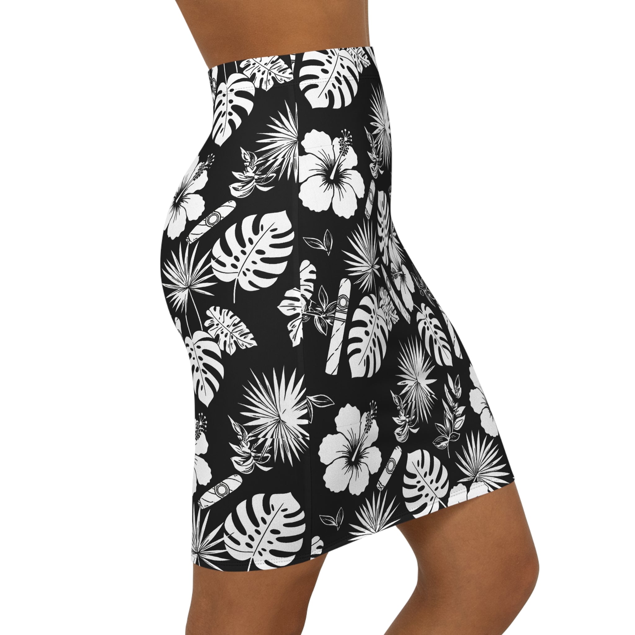 Capa Flora - Tropical Pencil Skirt - Black & White