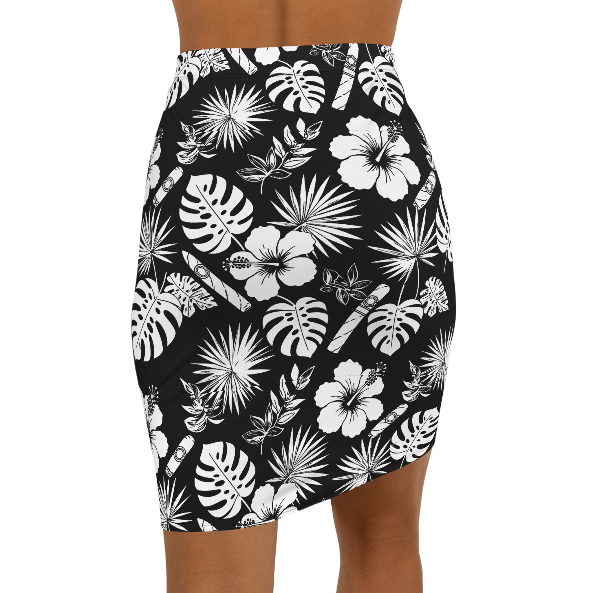 Capa Flora - Tropical Pencil Skirt - Black & White